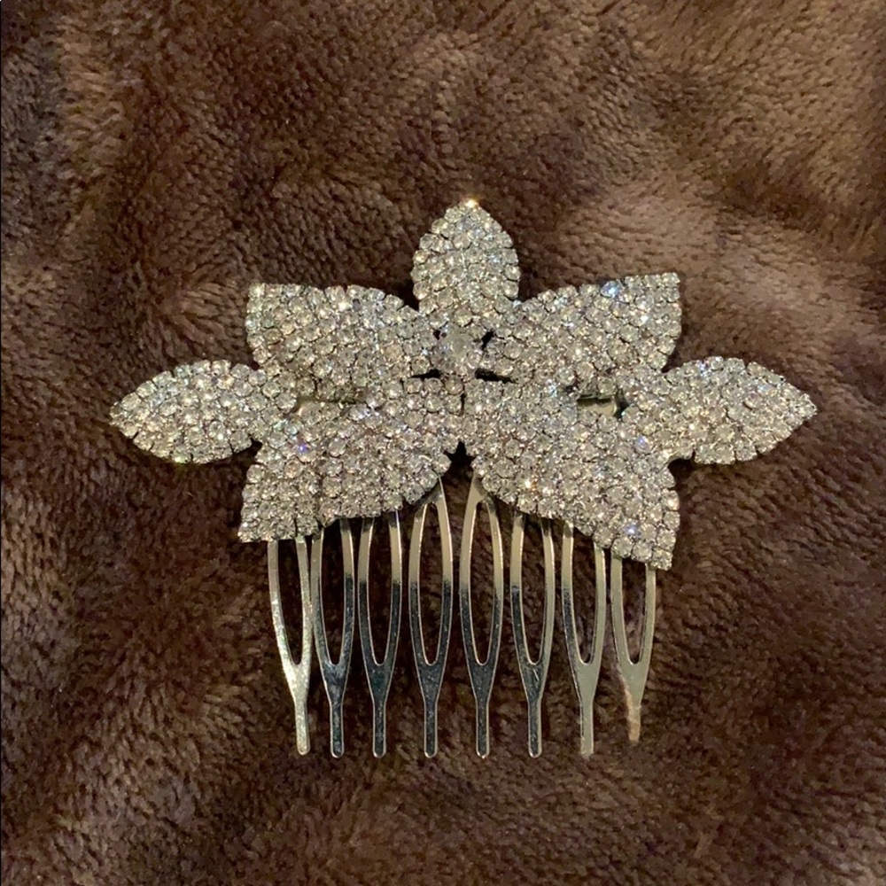 Hair Rhinestone Flower Comb